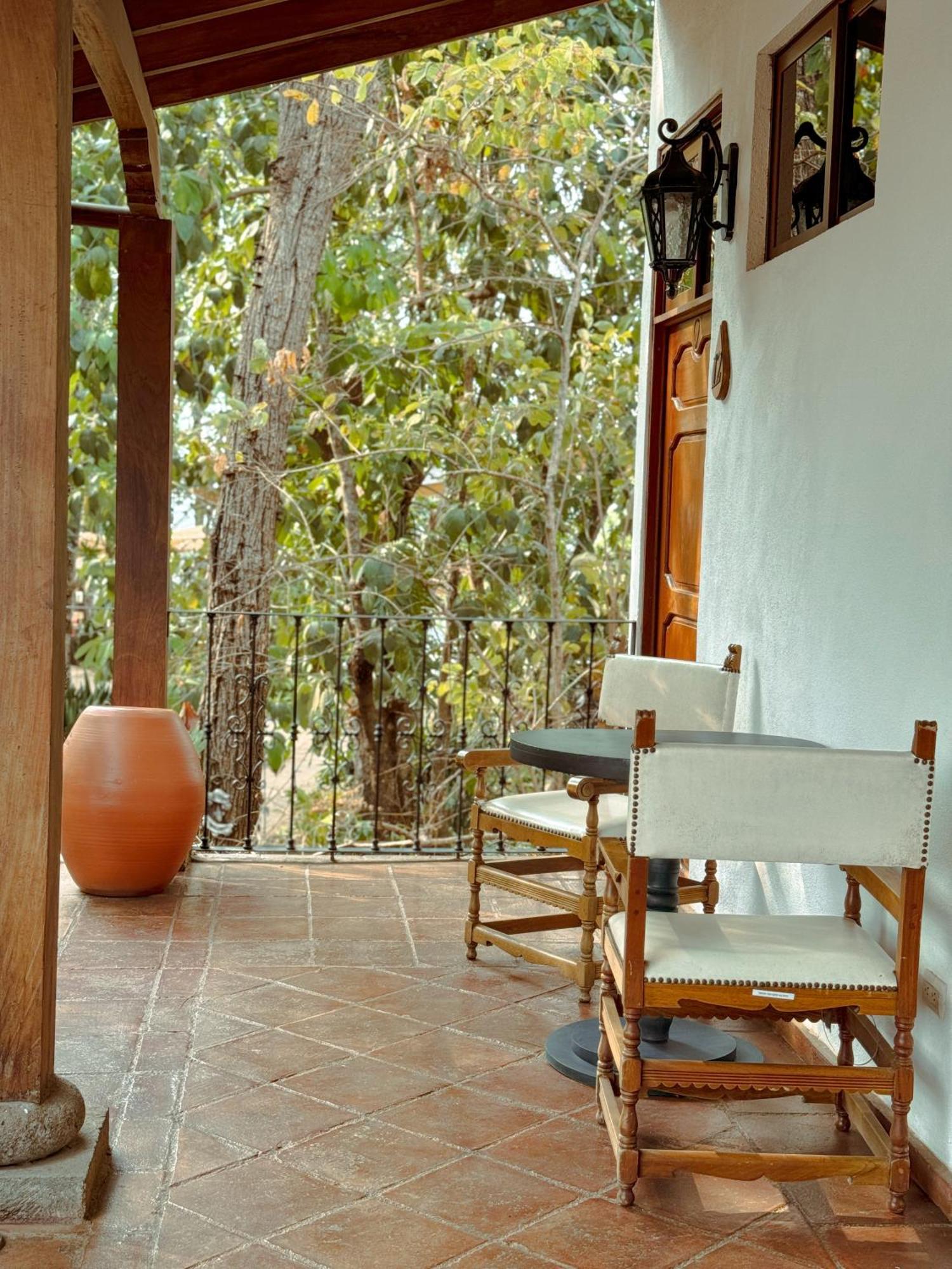 Отель Casa 1800 Suchitoto Boutique Экстерьер фото